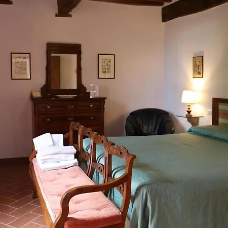 בית חווה Fattoria Del Colle