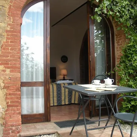 בית חווה Fattoria Del Colle טרקוונדה