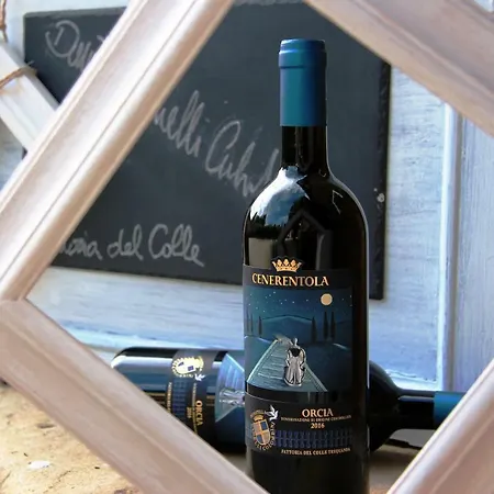 Fattoria Del Colle בית חווה